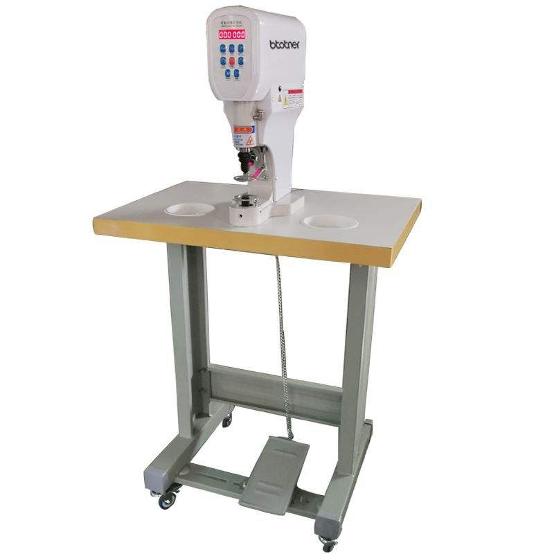 Automatic Snap Button Machine (Anti-hand Button Machine for Clothing Buttoning) 