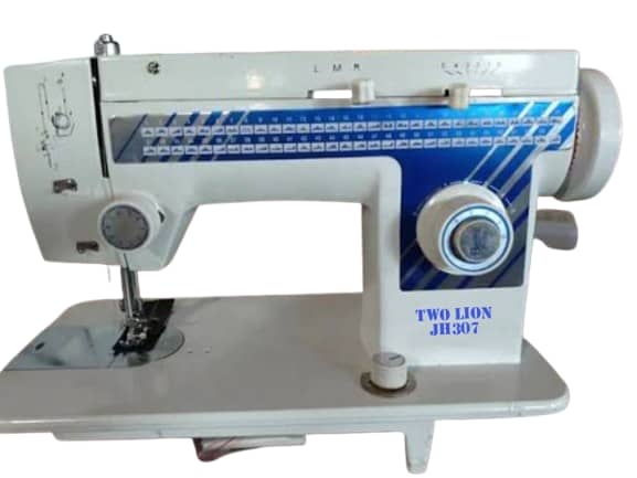 Two Lion Zig Zag/Multiple Stitches Sewing Machine